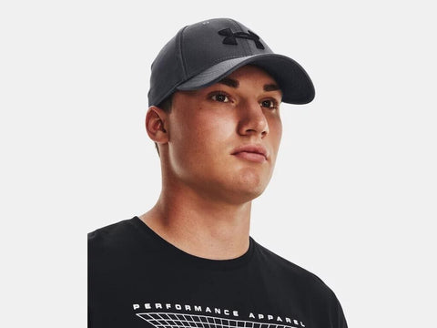Under Armour Blitzing Flex Fit Hat