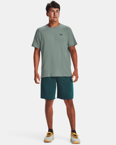 Mens Under Armour Shorts (Size Medium Only)